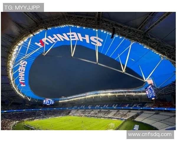 曼城与利物浦激战正酣比分悬念迭起引发球迷热议